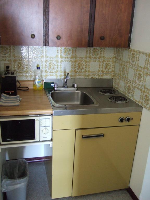 Wild Rose Inn Vegreville Екстериор снимка