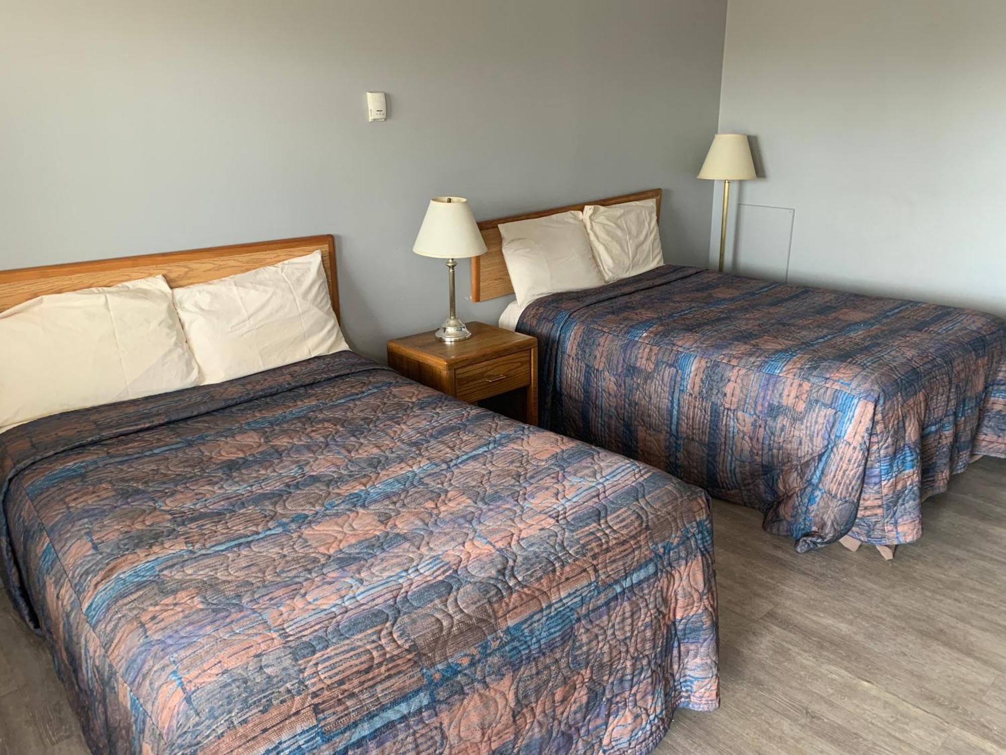 Wild Rose Inn Vegreville Екстериор снимка