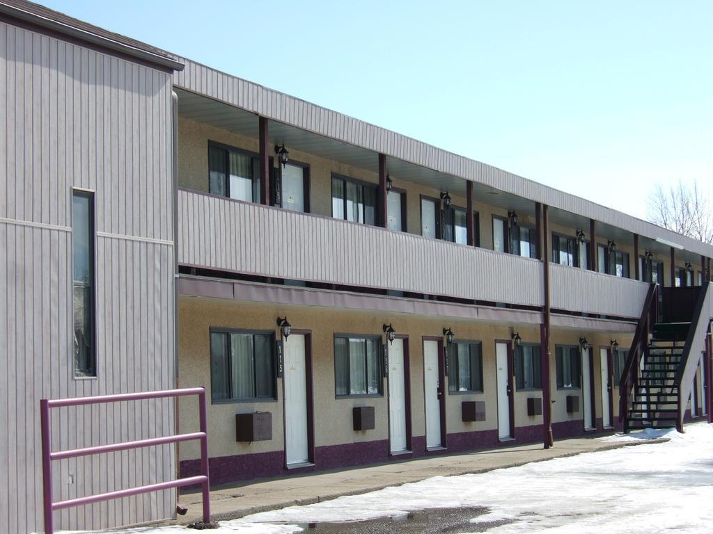 Wild Rose Inn Vegreville Екстериор снимка