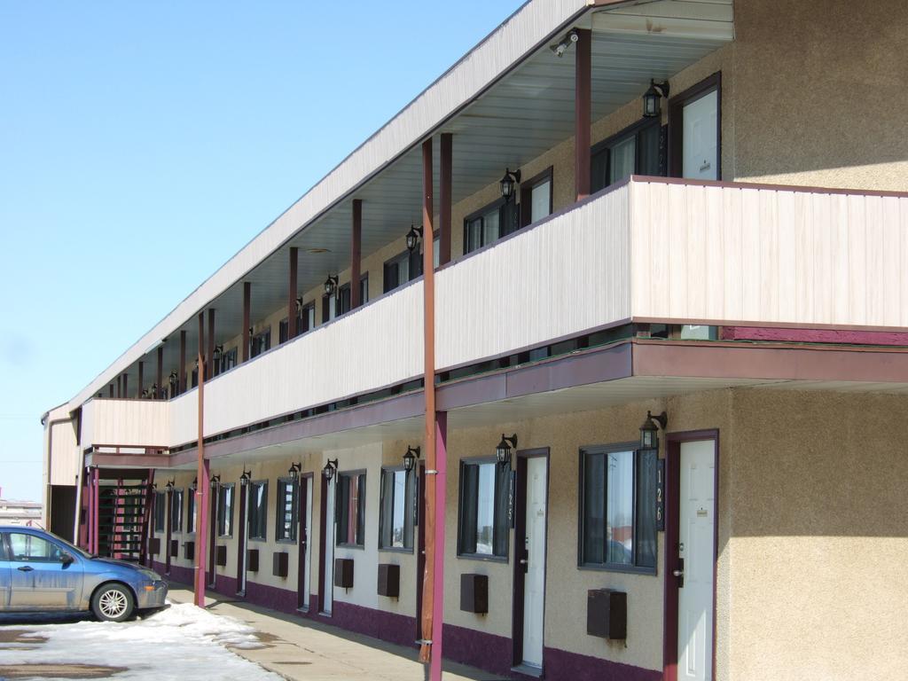 Wild Rose Inn Vegreville Екстериор снимка